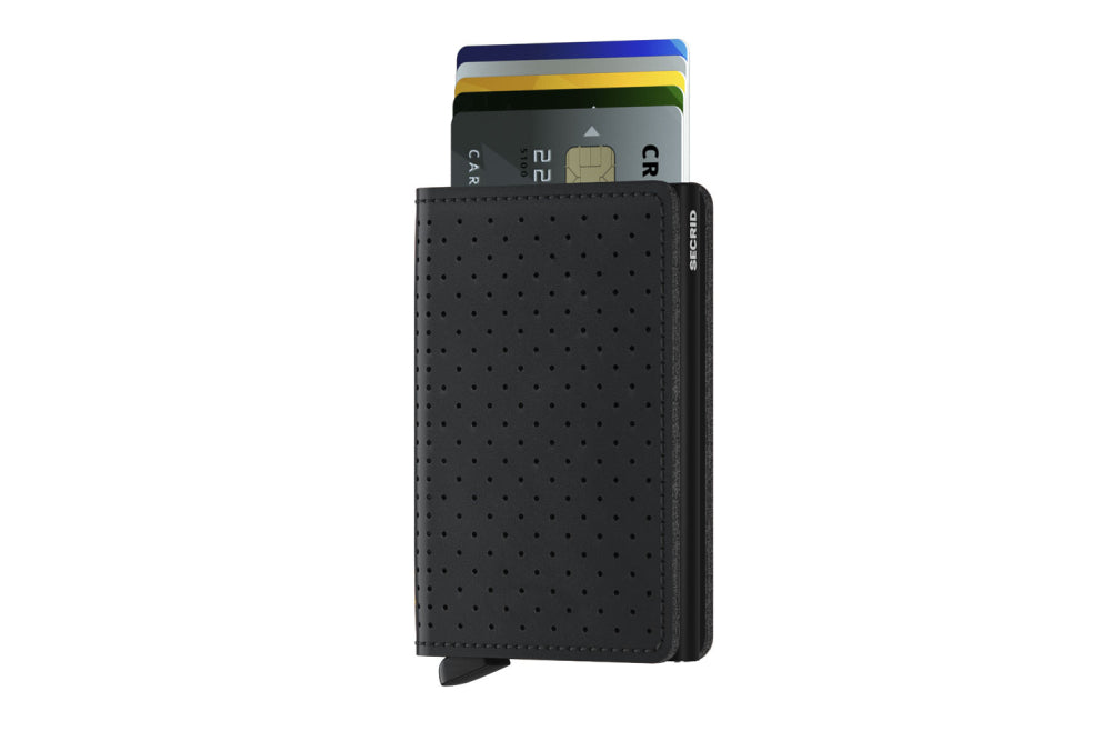 Secrid Slimwallet - Perforated Black Frontansicht mit Kreditkarten